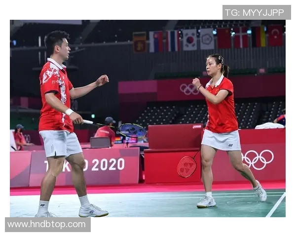 南京羽毛球队与上海羽毛球队赛后复盘分析双方状态与表现对比 南京羽毛球队与上海羽毛球队赛后复盘分析双方状态与表现对比