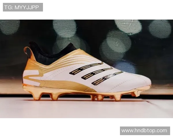 探索glitch足球鞋的创新设计与性能优势助你在赛场上脱颖而出 探索glitch足球鞋的创新设计与性能优势助你在赛场上脱颖而出